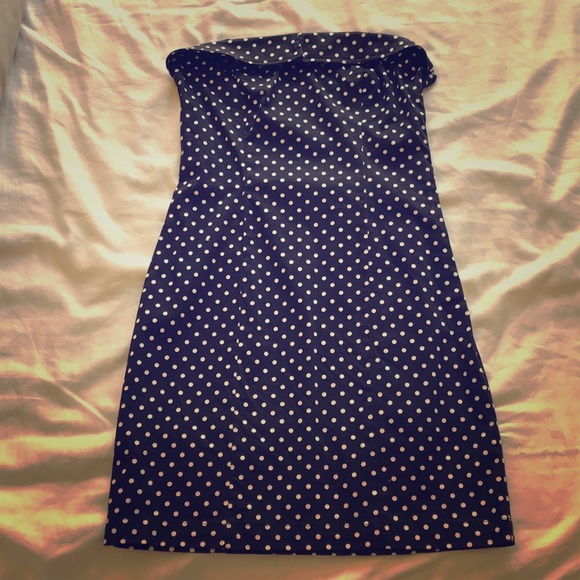 Guess Dresses & Skirts - Strapless B&W polka dot dress